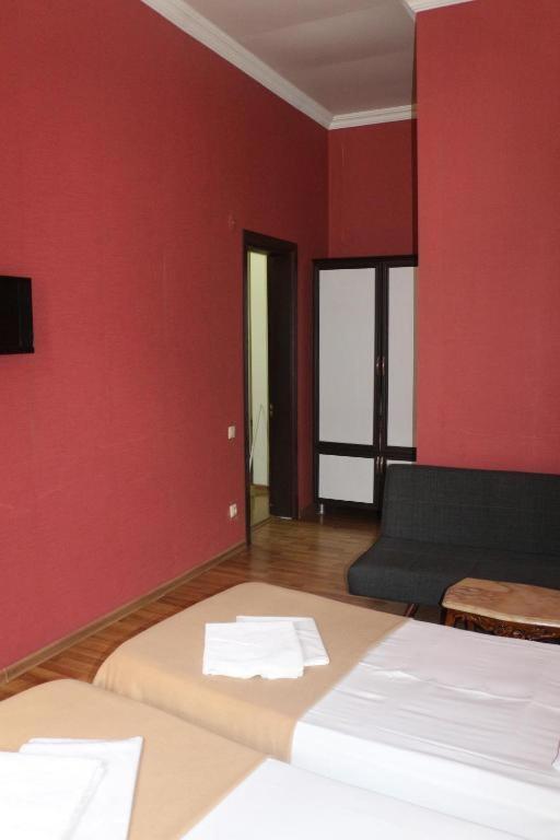 Hotel Albatros Batoemi Buitenkant foto